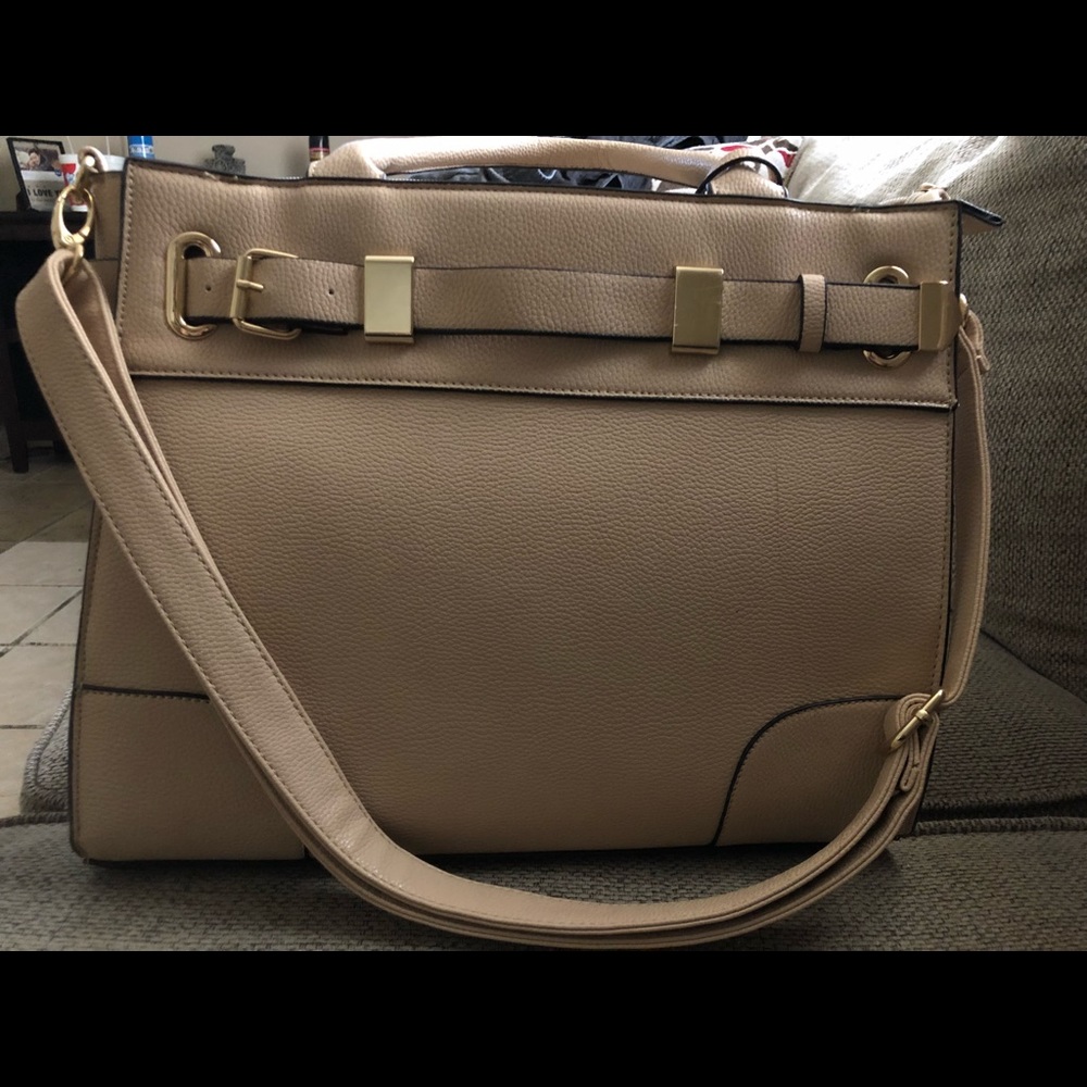 Big tan/cream purse